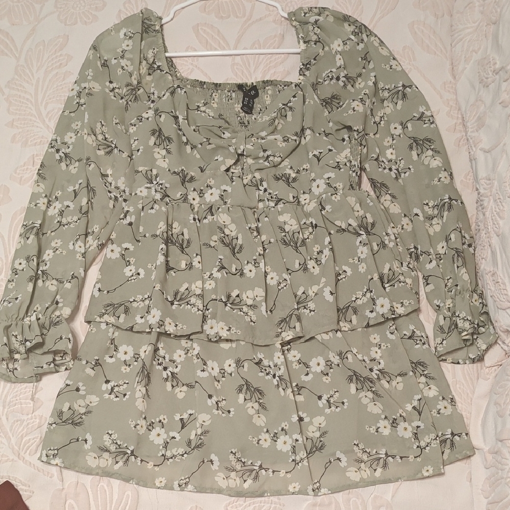 Arden B Sage Floral Blouse
